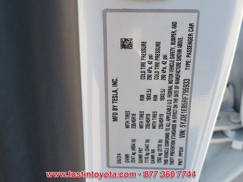 Used 2024 Tesla Model 3 Long Range AWD/4WD image 16