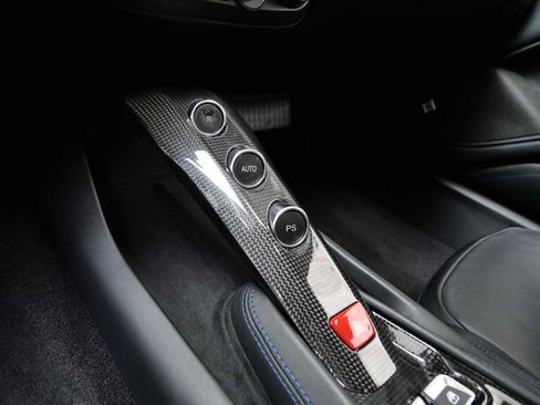 Certified 2016 Ferrari F12 Berlinetta image 21