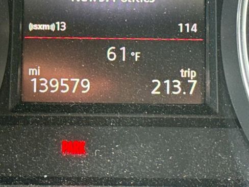 Used 2018 Volkswagen GTI SE FWD image 24