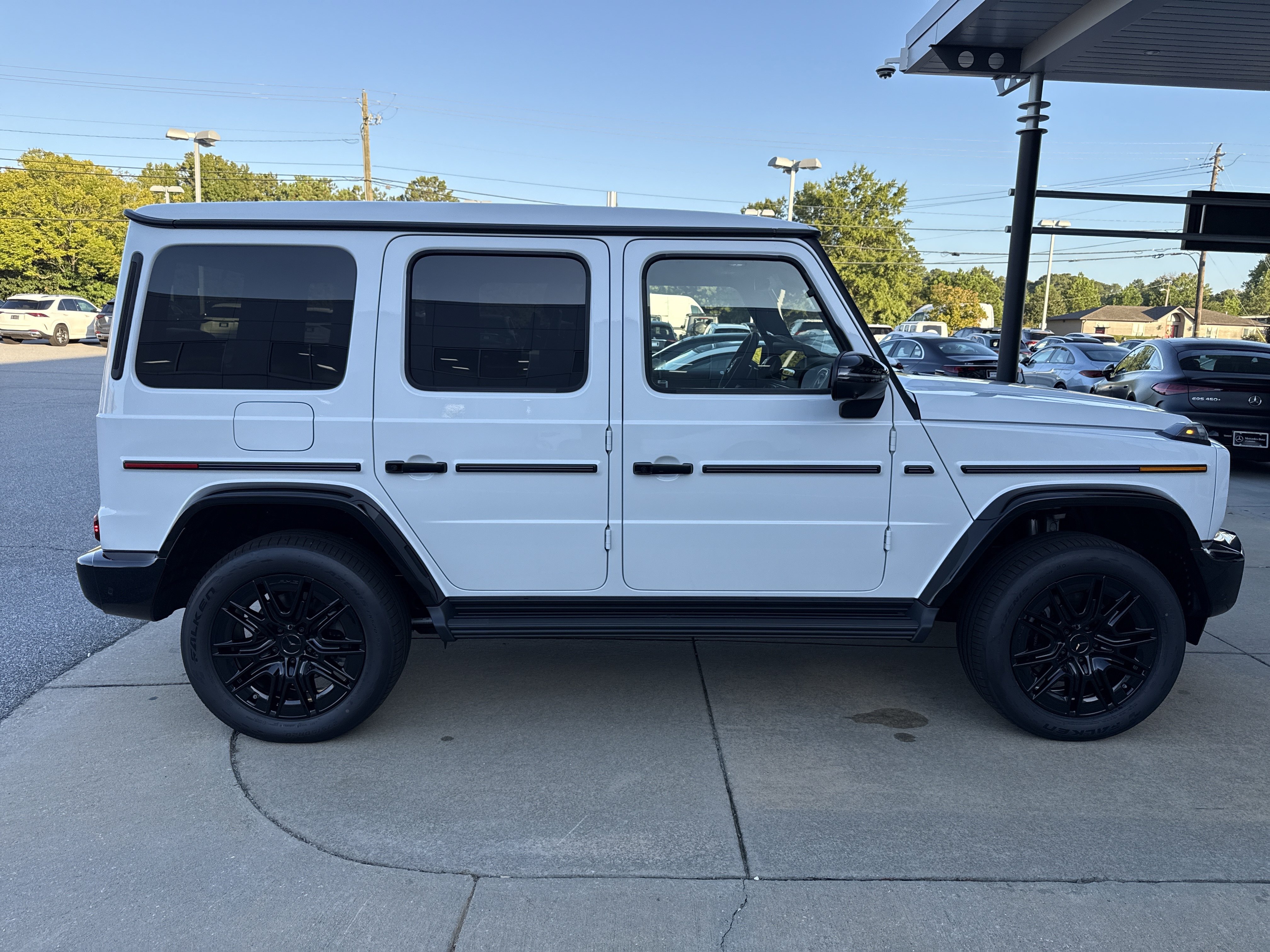 New 2027 Mercedes-Benz G 580 e image 17