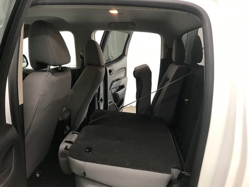 Used 2020 Chevrolet Colorado W/T w/ WT Convenience Package image 34