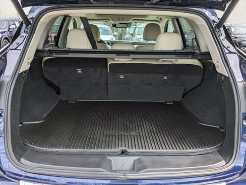 Used 2024 Nissan Murano Platinum w/ Cargo Package FWD image 13