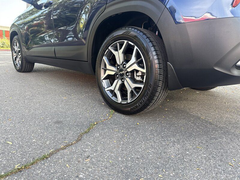 Used 2022 Kia Seltos EX AWD/4WD image 6