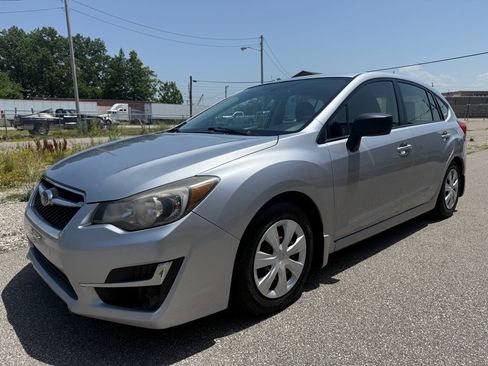 Used 2015 Subaru Impreza 2.0i AWD/4WD image 6