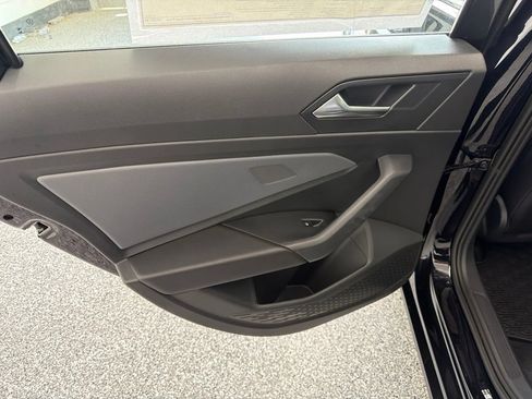 New 2026 Volkswagen Jetta SE FWD image 26