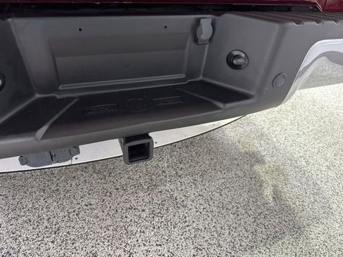 Used 2014 Ford F150 XLT w/ Equipment Group 302A Luxury AWD/4WD image 28
