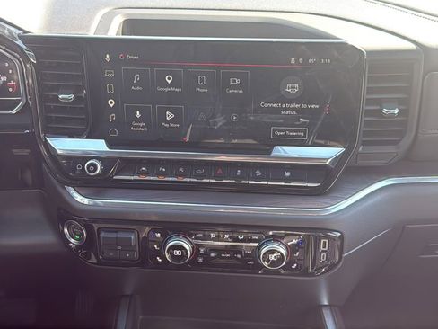 Used 2025 GMC Sierra 1500 SLT w/ SLT Premium Plus Package image 19