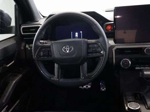 Used 2024 Toyota Tacoma TRD Sport image 12