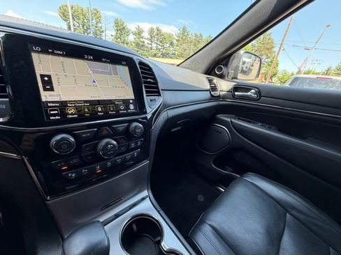 Used 2021 Jeep Grand Cherokee High Altitude AWD/4WD image 25