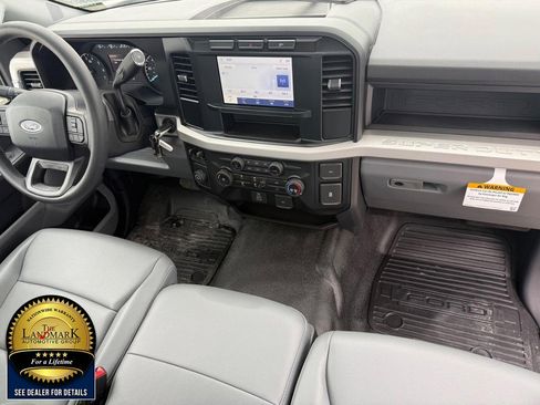 Used 2023 Ford F250 XL w/ XL Chrome Package image 17