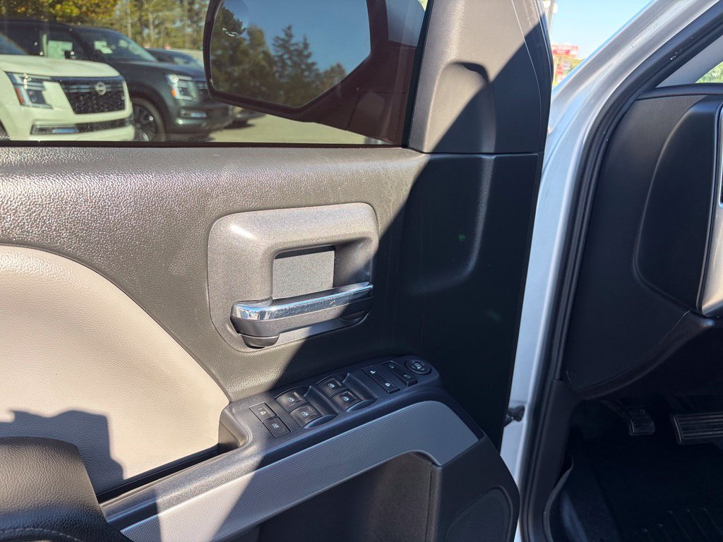 Used 2016 Chevrolet Silverado 1500 LT w/ All Star Edition AWD/4WD image 12