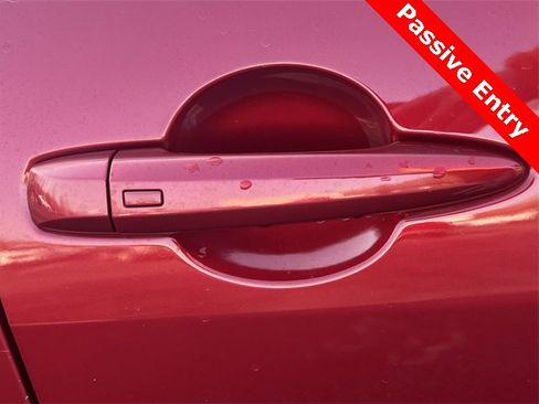 Used 2020 Nissan Sentra SR w/ Electronics Package image 32