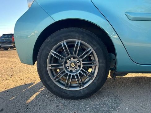 Used 2013 Toyota Prius C Two FWD image 15