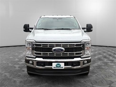New 2026 Ford F350 XLT w/ XLT Value Package AWD/4WD image 8
