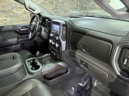 Used 2020 GMC Sierra 1500 SLT w/ SLT Premium Package image 3