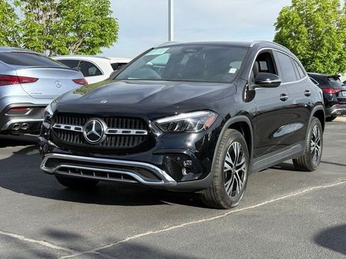 Certified 2025 Mercedes-Benz GLA 250 4MATIC image 1