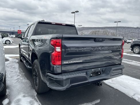 Used 2023 Chevrolet Silverado 1500 Custom image 6