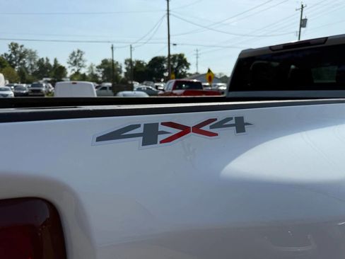 Used 2022 Chevrolet Silverado 3500 LT w/ Convenience Package image 77