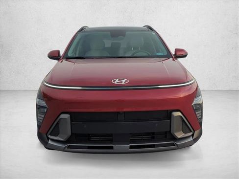 Used 2024 Hyundai Kona Limited FWD image 2