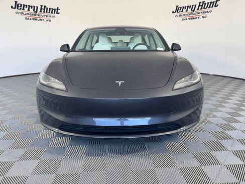 Used 2025 Tesla Model 3 RWD image 5