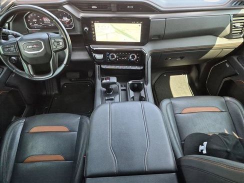 Used 2023 GMC Sierra 1500 AT4 w/ AT4 Premium Package AWD/4WD image 18