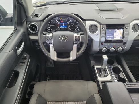 Used 2017 Toyota Tundra SR5 w/ SR5 Upgrade Package RWD image 14