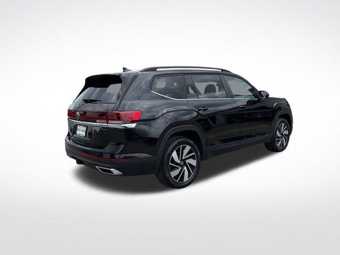 Used 2025 Volkswagen Atlas SE AWD/4WD image 5