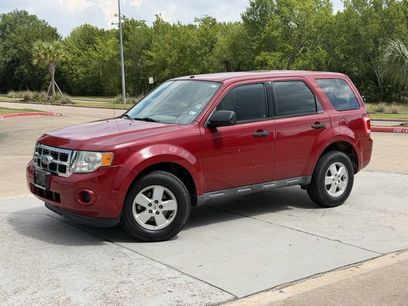 Used 2011 Ford Escape XLS w/ 101A Rapid Spec Order Code