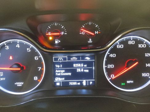 Used 2019 Chevrolet Cruze LS image 23