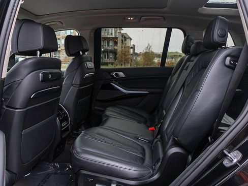 Used 2023 BMW X7 xDrive40i image 15