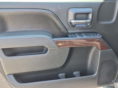 Used 2015 GMC Sierra 1500 SLE w/ SLE Value Package image 11