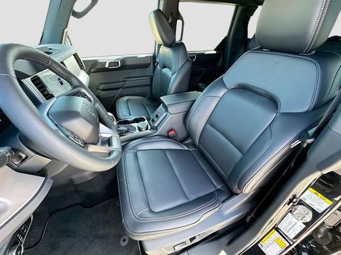New 2026 Ford Bronco Outer Banks AWD/4WD image 15