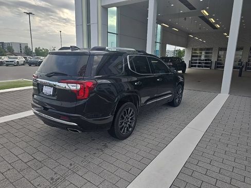 Used 2023 GMC Acadia Denali w/ Black Diamond Edition FWD image 5