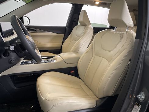 Used 2023 INFINITI QX60 Luxe w/ Cargo Package AWD/4WD image 12
