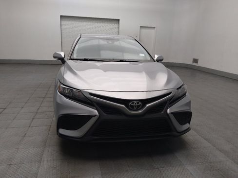 Used 2022 Toyota Camry SE FWD image 14