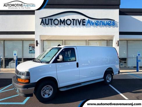 Used 2024 Chevrolet Express 2500 w/ Driver Convenience Package image 1