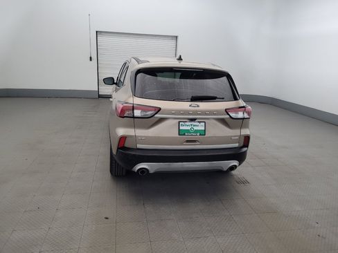 Used 2020 Ford Escape SE FWD image 6