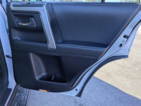 Used 2024 Toyota 4Runner SR5 Premium image 33