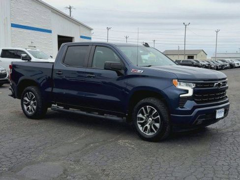 Certified 2023 Chevrolet Silverado 1500 RST image 2