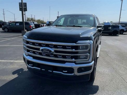 Used 2023 Ford F350 Lariat w/ Chrome Package image 5