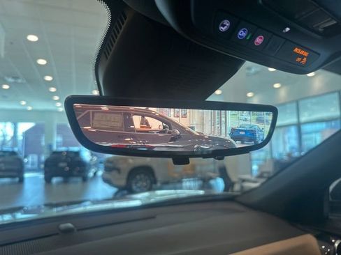 New 2026 Chevrolet Equinox ACTIV w/ Convenience Package III FWD image 29