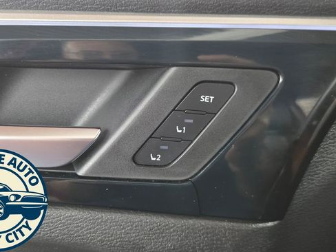 Used 2022 Mitsubishi Outlander SEL AWD/4WD image 24