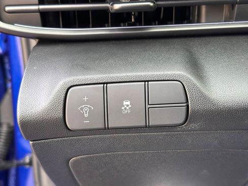 Certified 2025 Hyundai Elantra N image 27