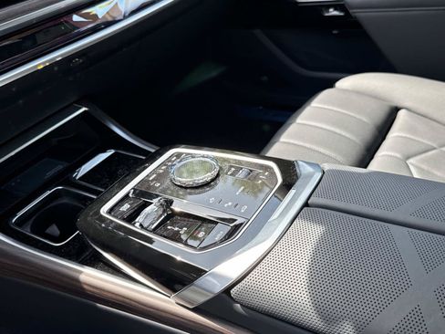 New 2026 BMW i7 xDrive60 AWD/4WD image 21