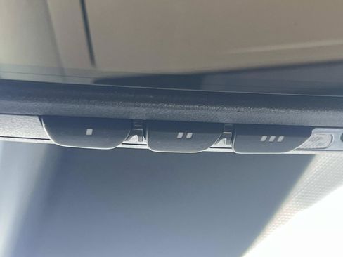 Used 2022 Lexus RX 450h AWD w/ Premium Package image 38