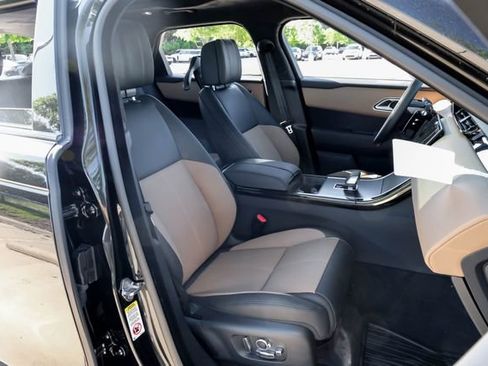 New 2026 Land Rover Range Rover Velar Autobiography AWD/4WD image 38