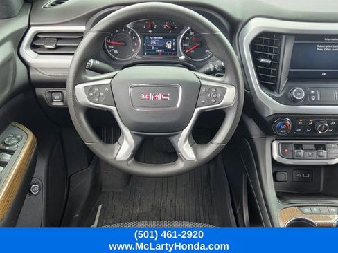 Used 2023 GMC Acadia SLE w/ Driver Convenience Package FWD image 11