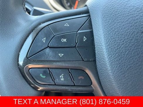 Used 2021 Jeep Cherokee Trailhawk w/ Technology Group AWD/4WD image 28