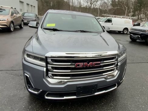 Used 2022 GMC Acadia SLE image 4