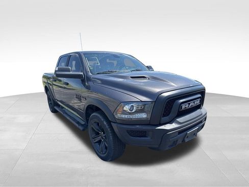 Used 2022 RAM 1500 Warlock AWD/4WD image 3